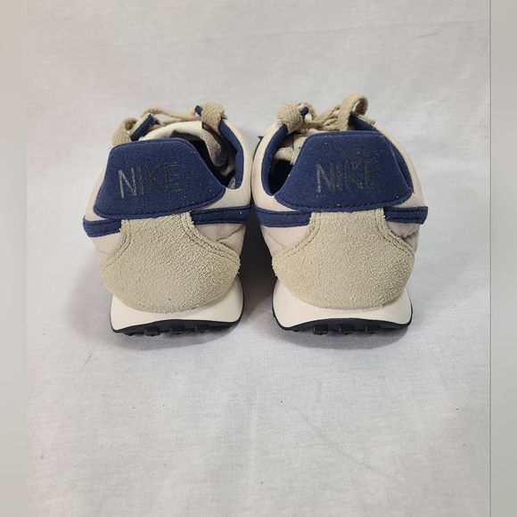 Nike Pre Montreal Racer Vintage Women's size 5- NWOB - Picture 6 of 6